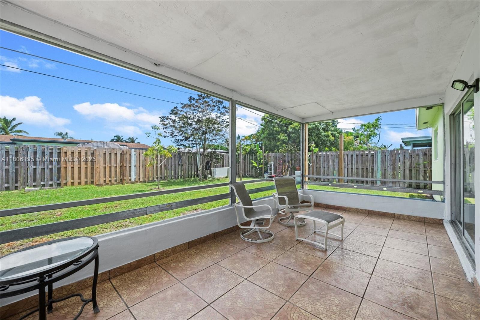 SUNRISE GOLF VILLAGE SEC - Residential