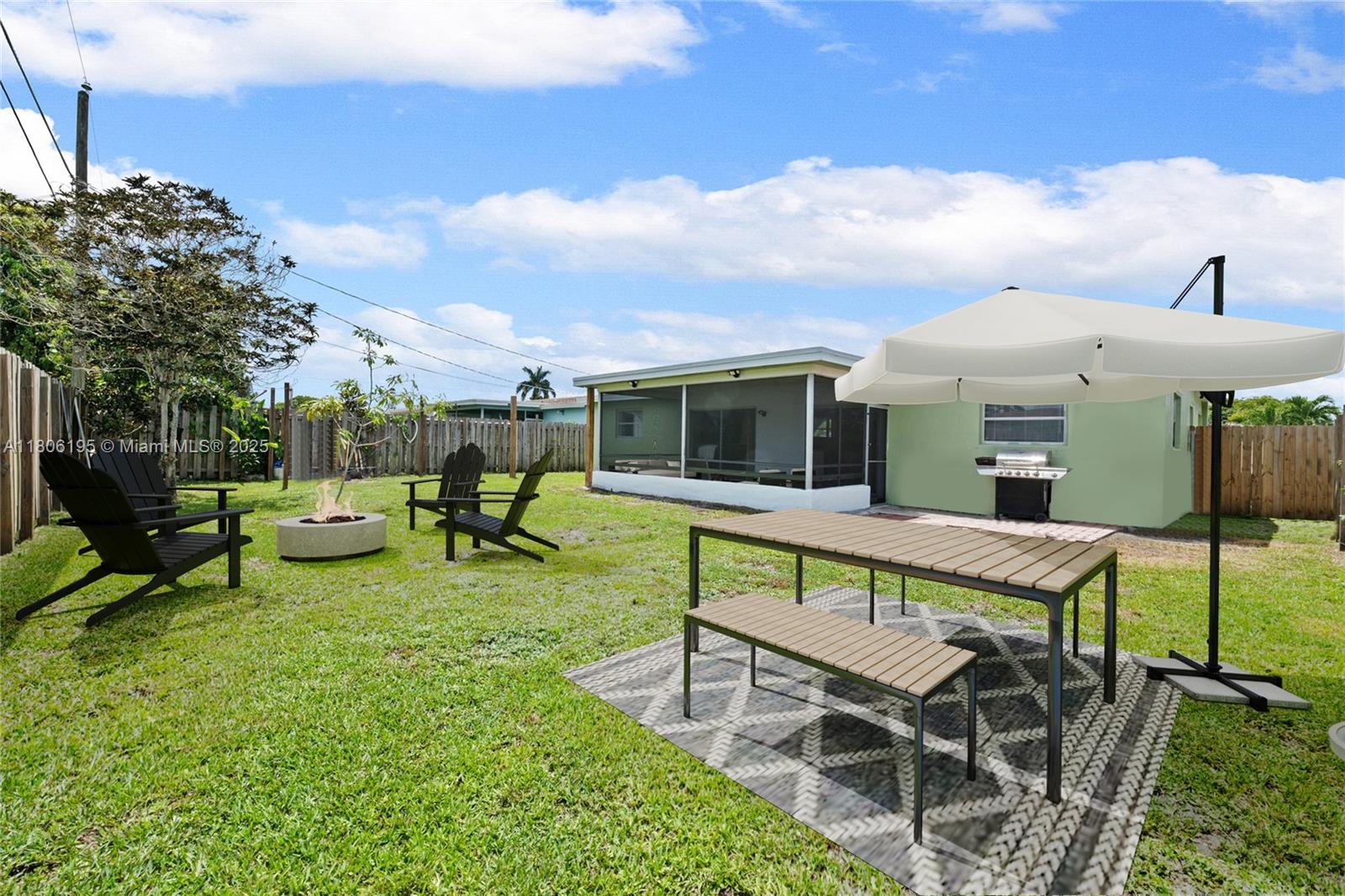 SUNRISE GOLF VILLAGE SEC - Residential