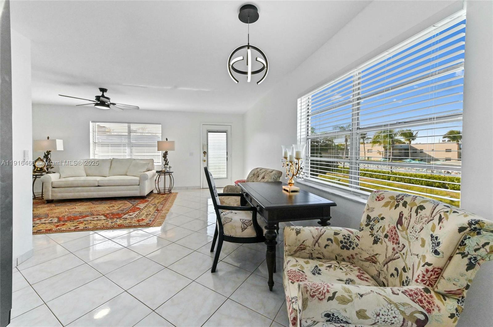 KINGS POINT BURGUNDY COND - Residential