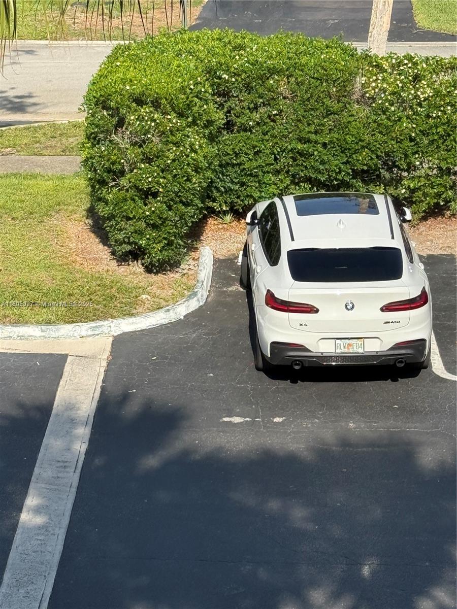 SAVANNAH AT RIVERSIDE CON - Residential