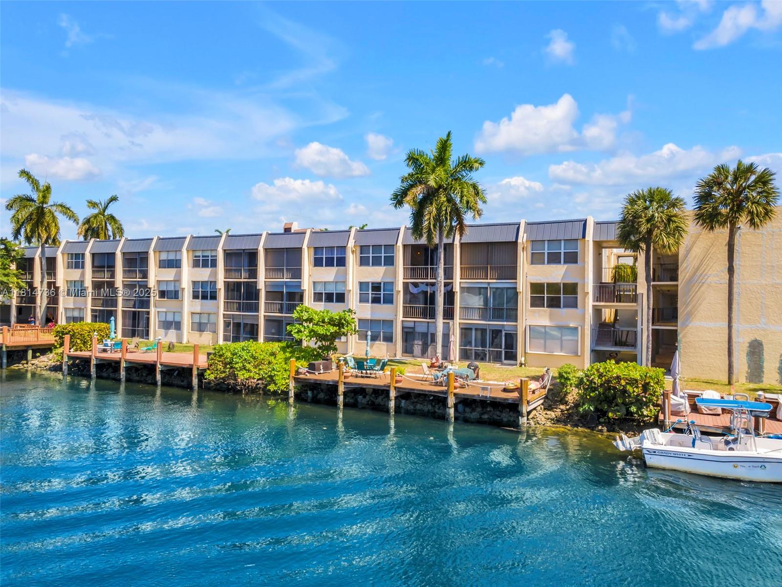 777 S Federal Hwy 201G, Pompano Beach, Broward County, Florida - 2 Bedrooms  
2 Bathrooms - 