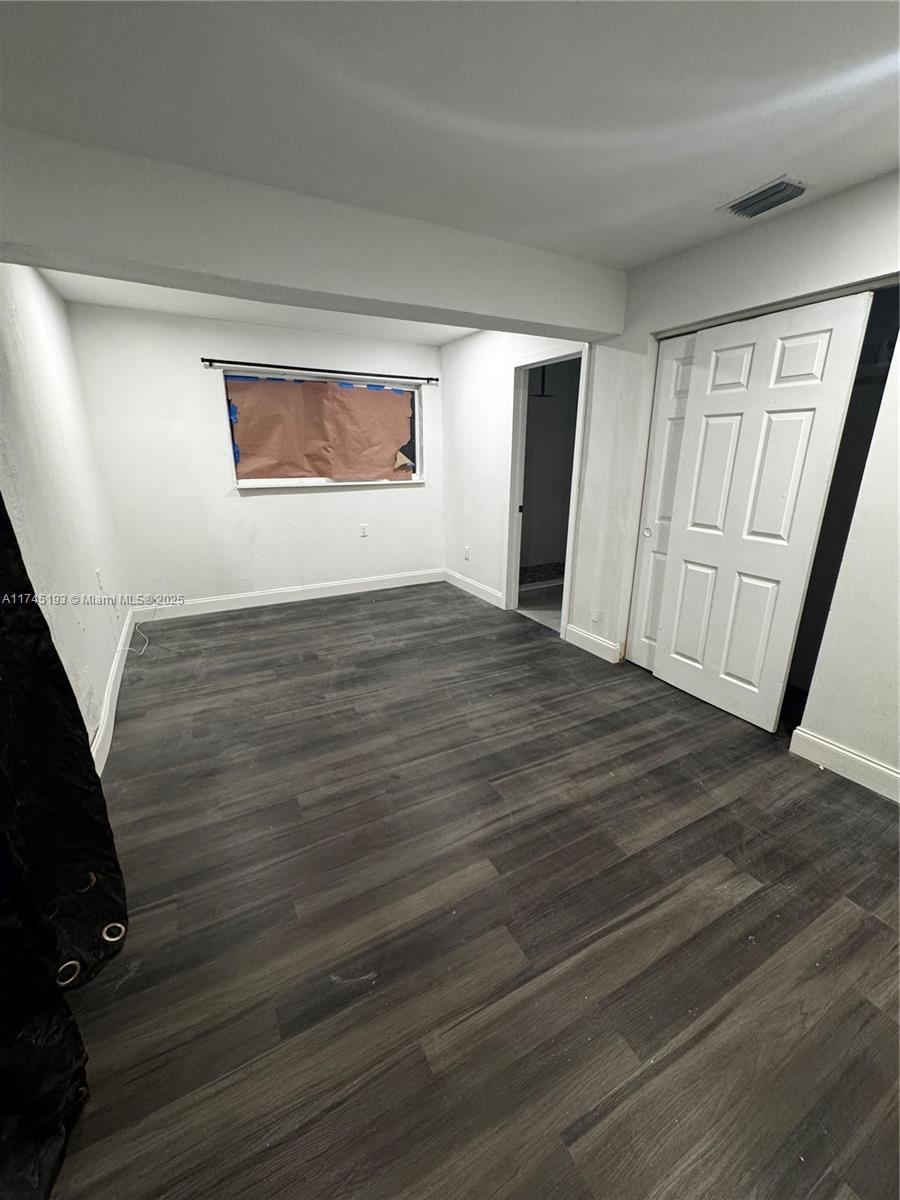 PARK MANOR 1 - Residential Lease