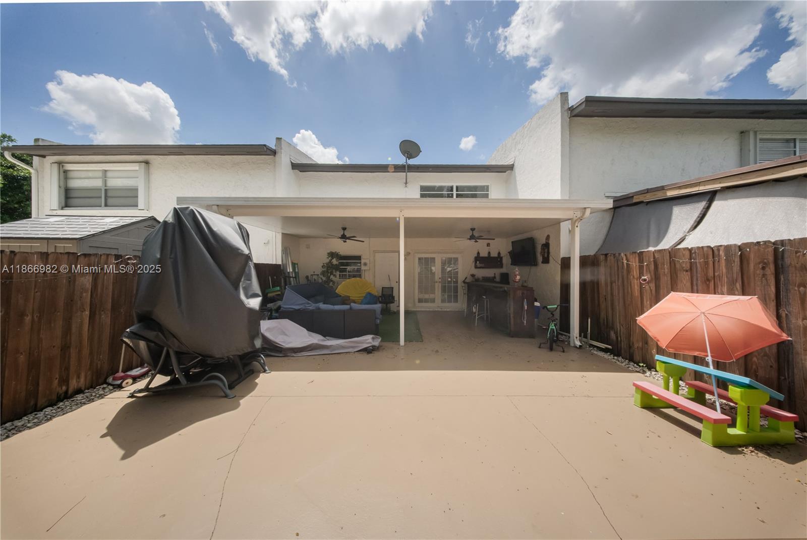 11333 SW 69th Ter