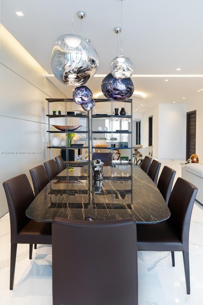 PRIVE CONDO - Residential