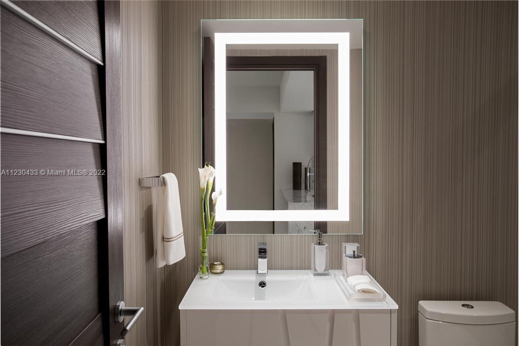 PRIVE CONDO - Residential