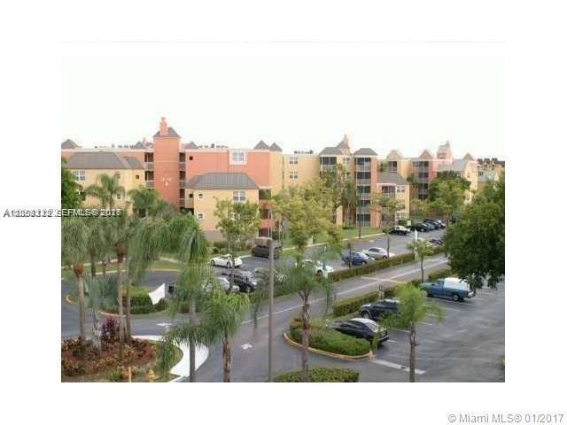 LAS VISTAS AT DORAL CONDO - Residential
