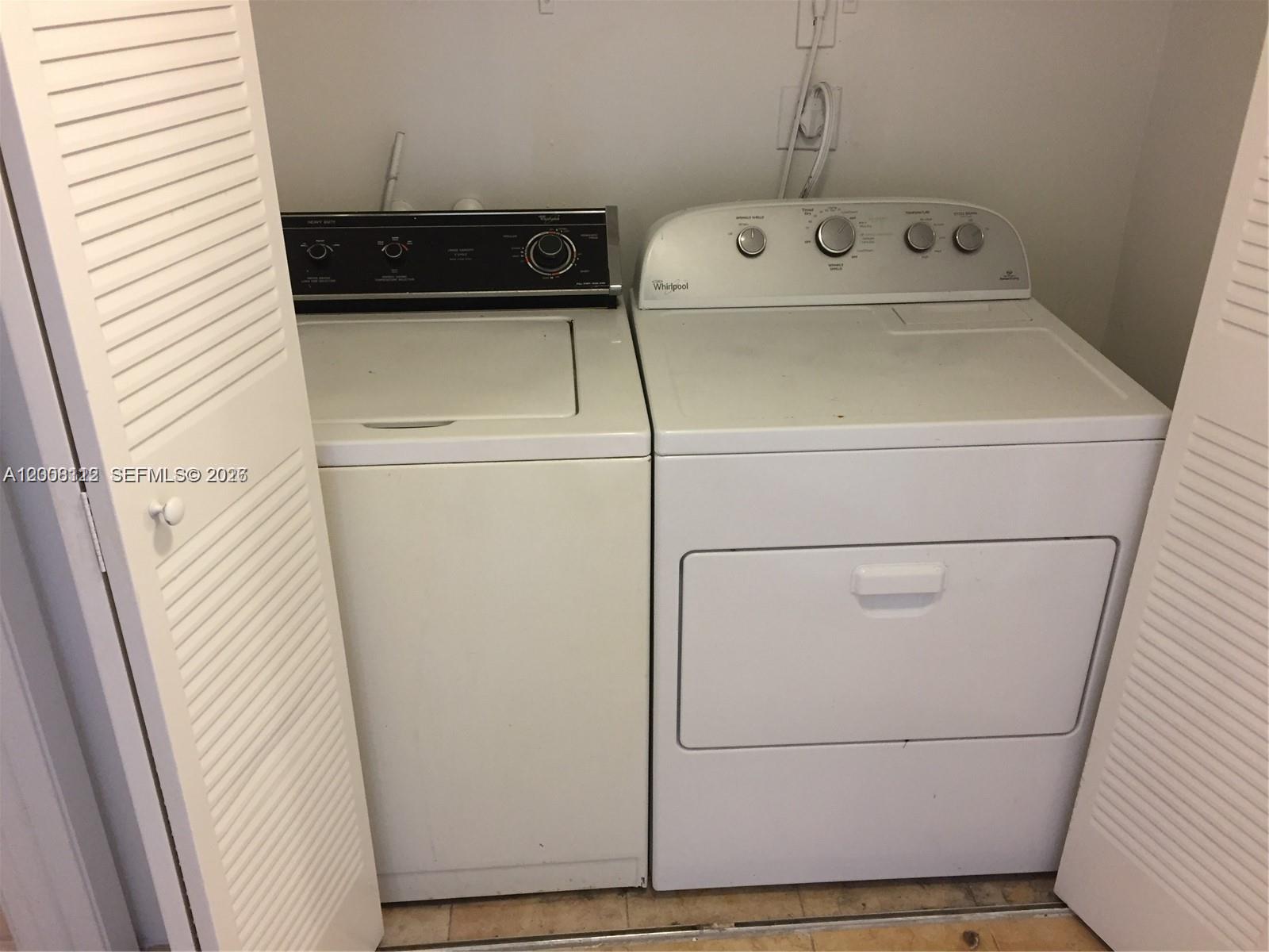 LAS VISTAS AT DORAL CONDO - Residential