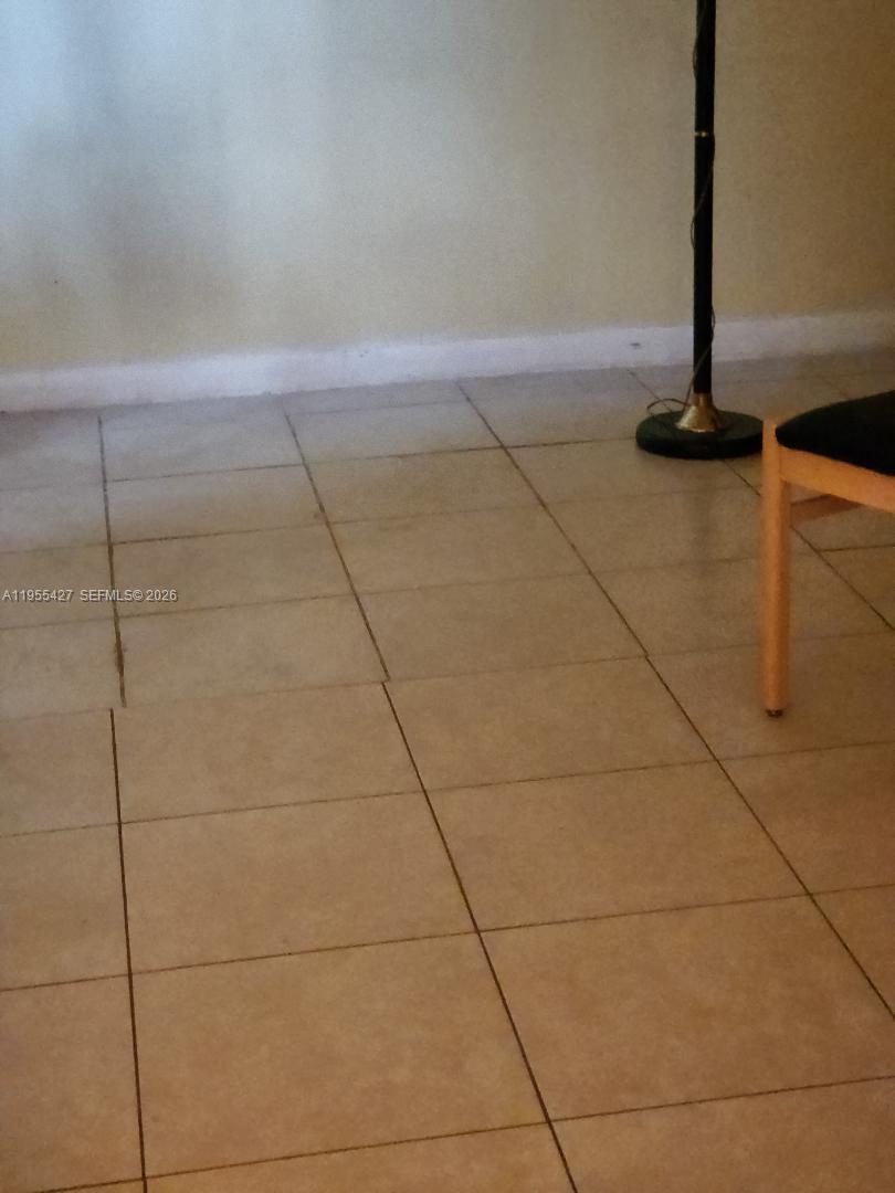 ORIOLE ESTATES SEC 4 - Residential