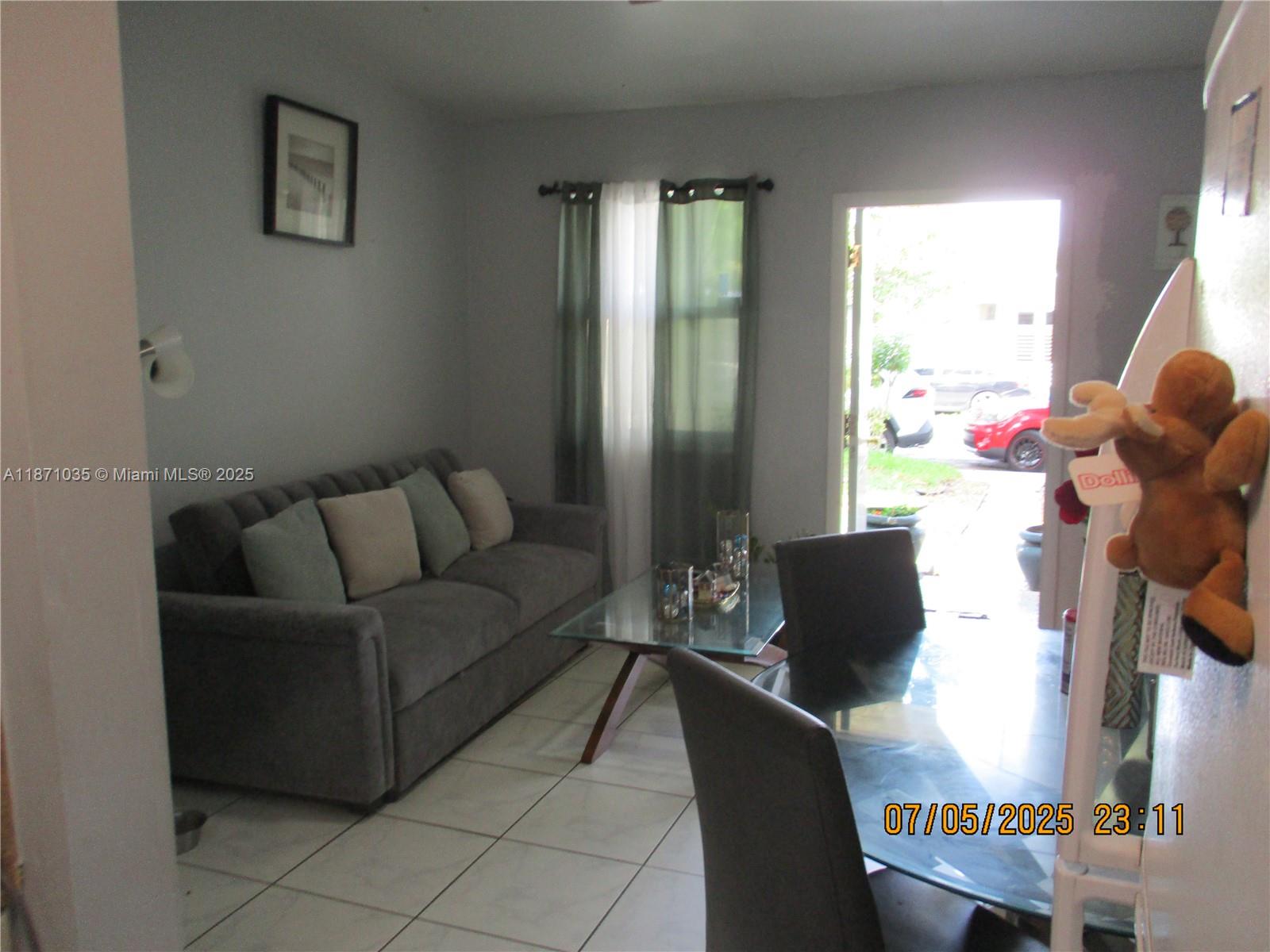 LAKE FOREST SEC ONE - Residential