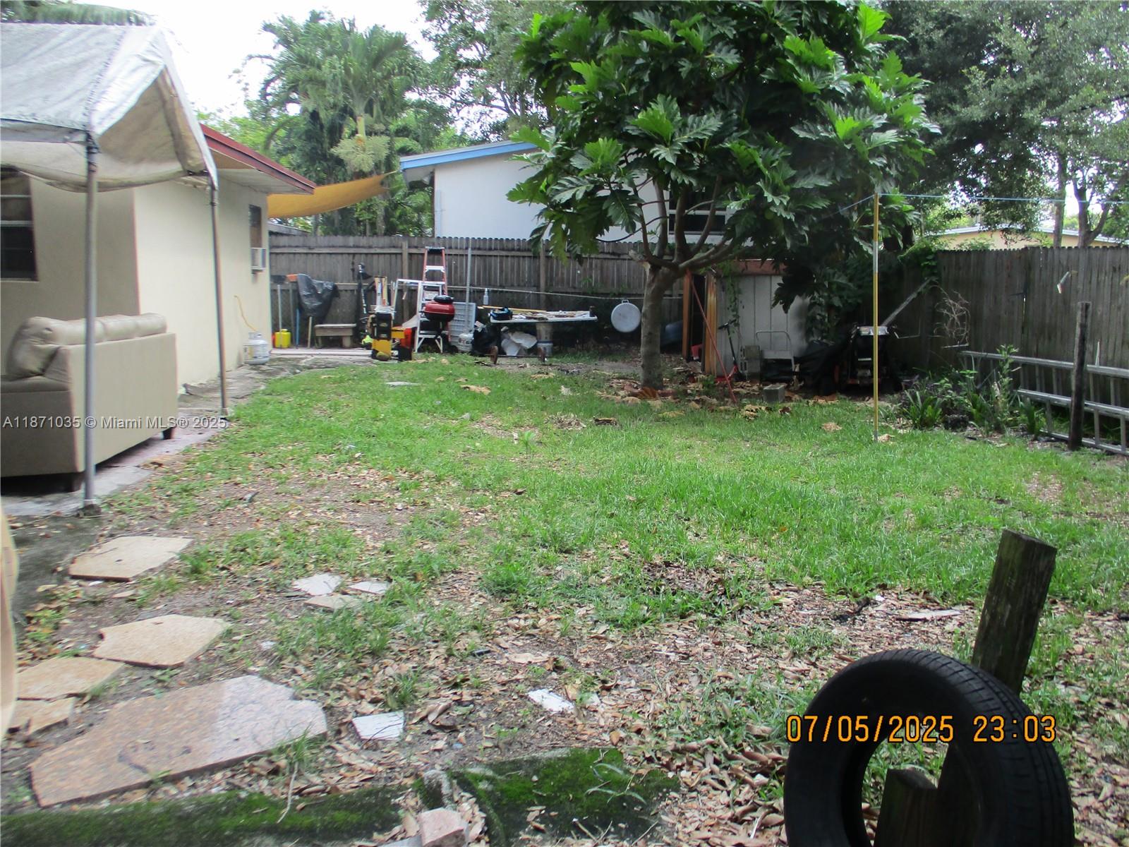 LAKE FOREST SEC ONE - Residential