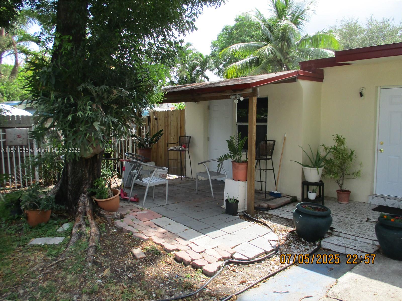 LAKE FOREST SEC ONE - Residential