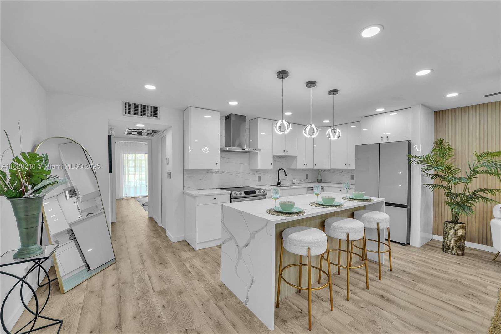 2905 Victoria Pl D2