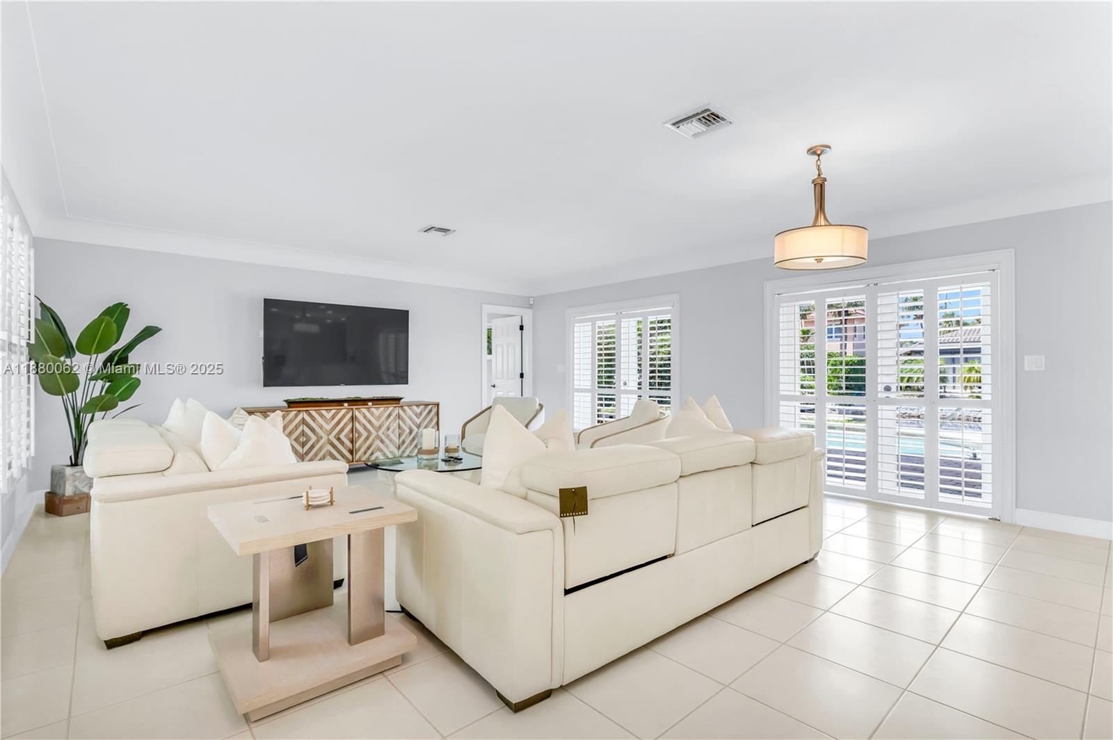 VENETIAN ISLES 2ND SEC - Residential Lease