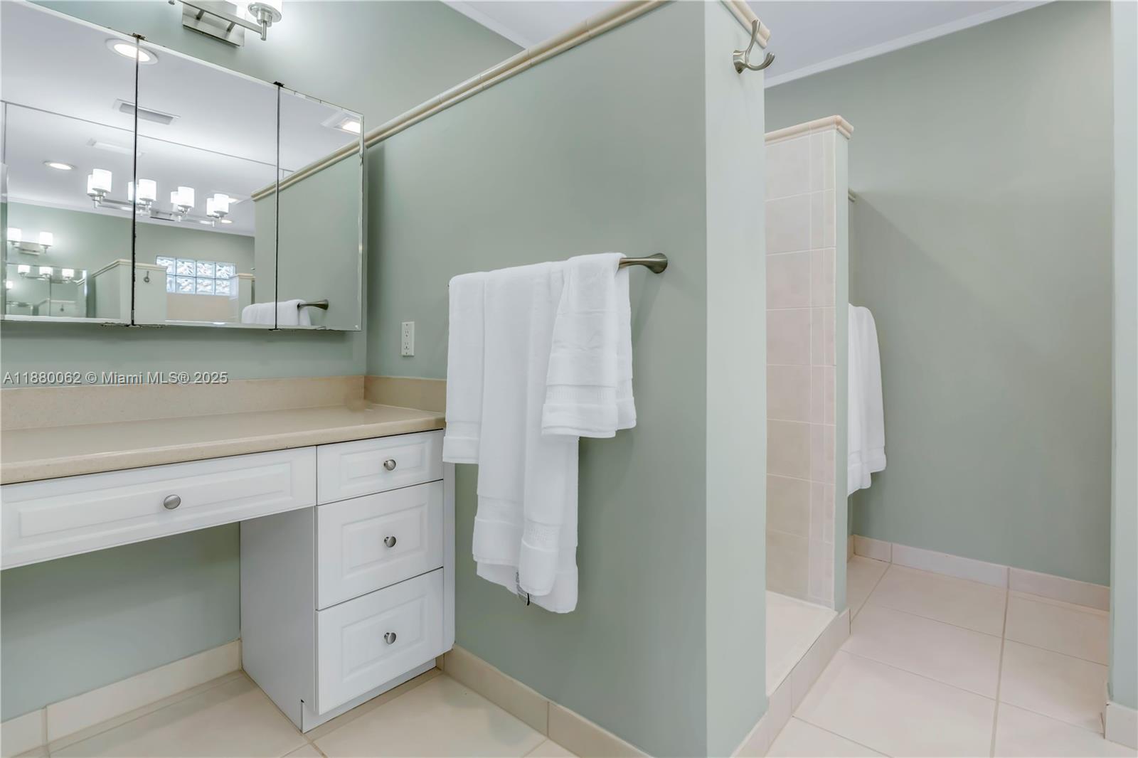 VENETIAN ISLES 2ND SEC - Residential Lease