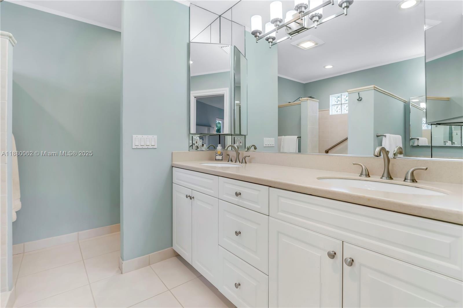 VENETIAN ISLES 2ND SEC - Residential Lease