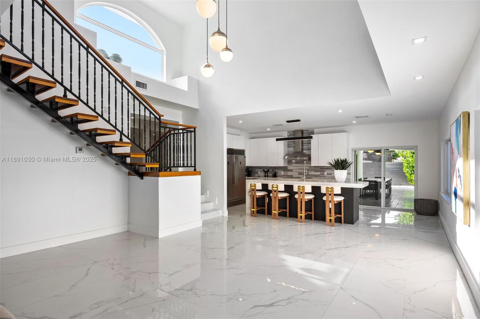 BRICKELLS ESTATES - Residential Lease