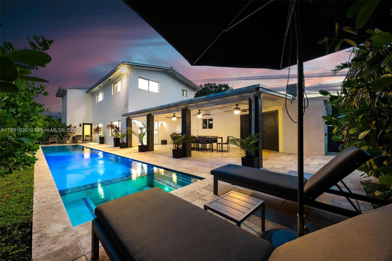 BRICKELLS ESTATES - Residential Lease
