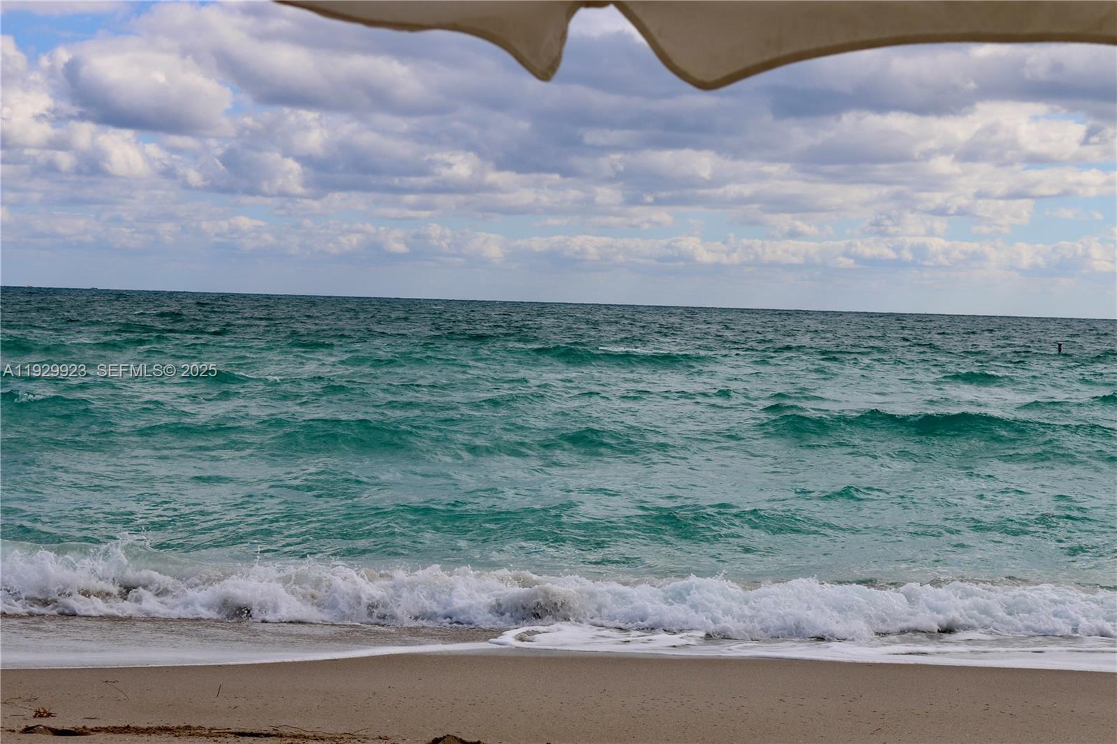 BALMORAL CONDO - Residential