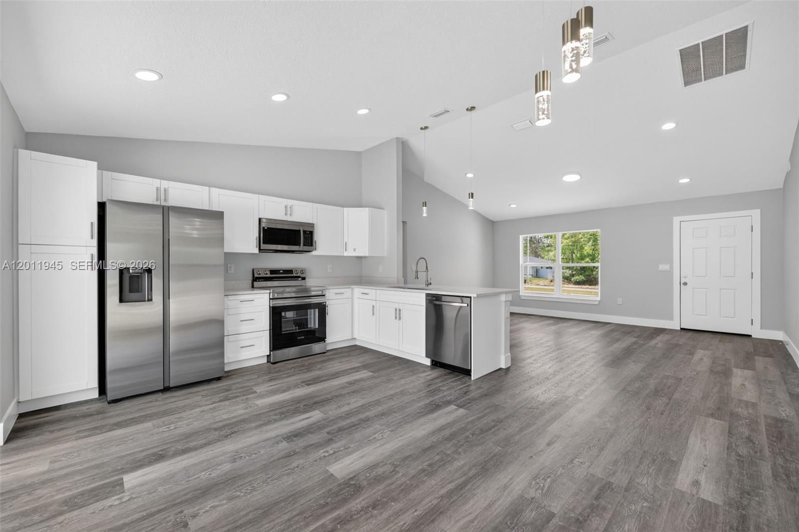 MARION OAKS UN NINE - Residential