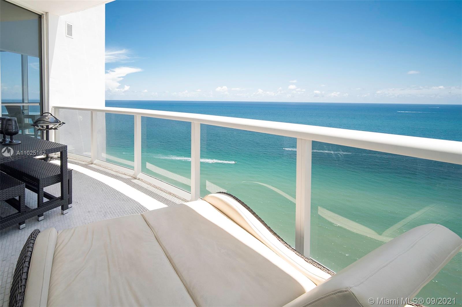 TRUMP ROYALE CONDO - Residential