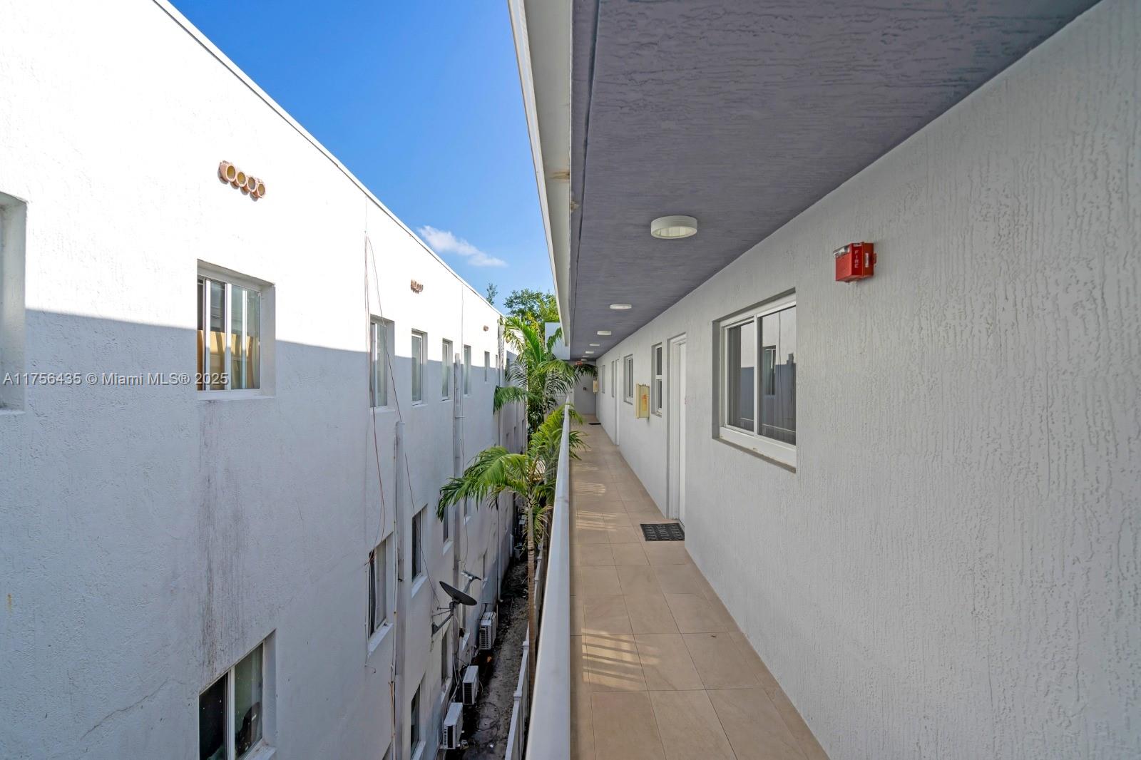 LAWRENCE ESTATE LAND CO - Residential Income