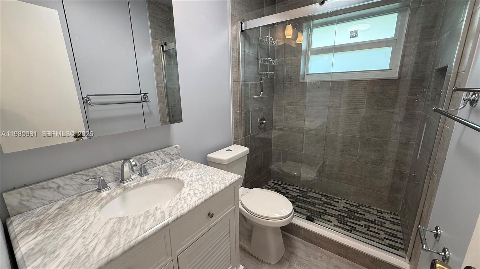 VENETIAN PARK GARDENS CON - Residential Lease