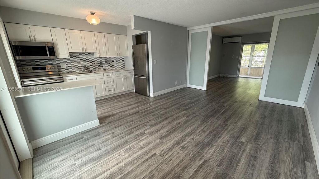 Photo of 2115 NE 42nd Ct #206N, Lighthouse Point, FL 33064 (MLS # A11985981)