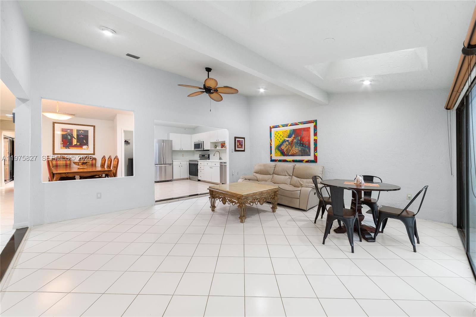 RAINBERRY BAY - Residential