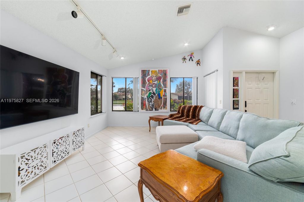 Photo of 3010 NW 12th St #D, Delray Beach, FL 33445 (MLS # A11975827)
