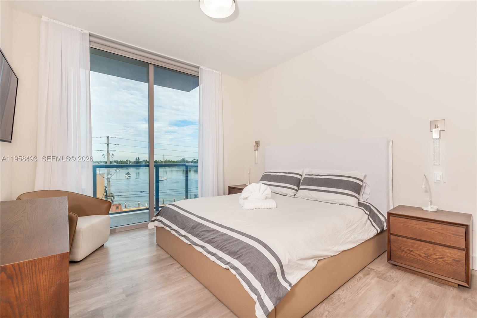 Costa Hollywood Condo - Residential