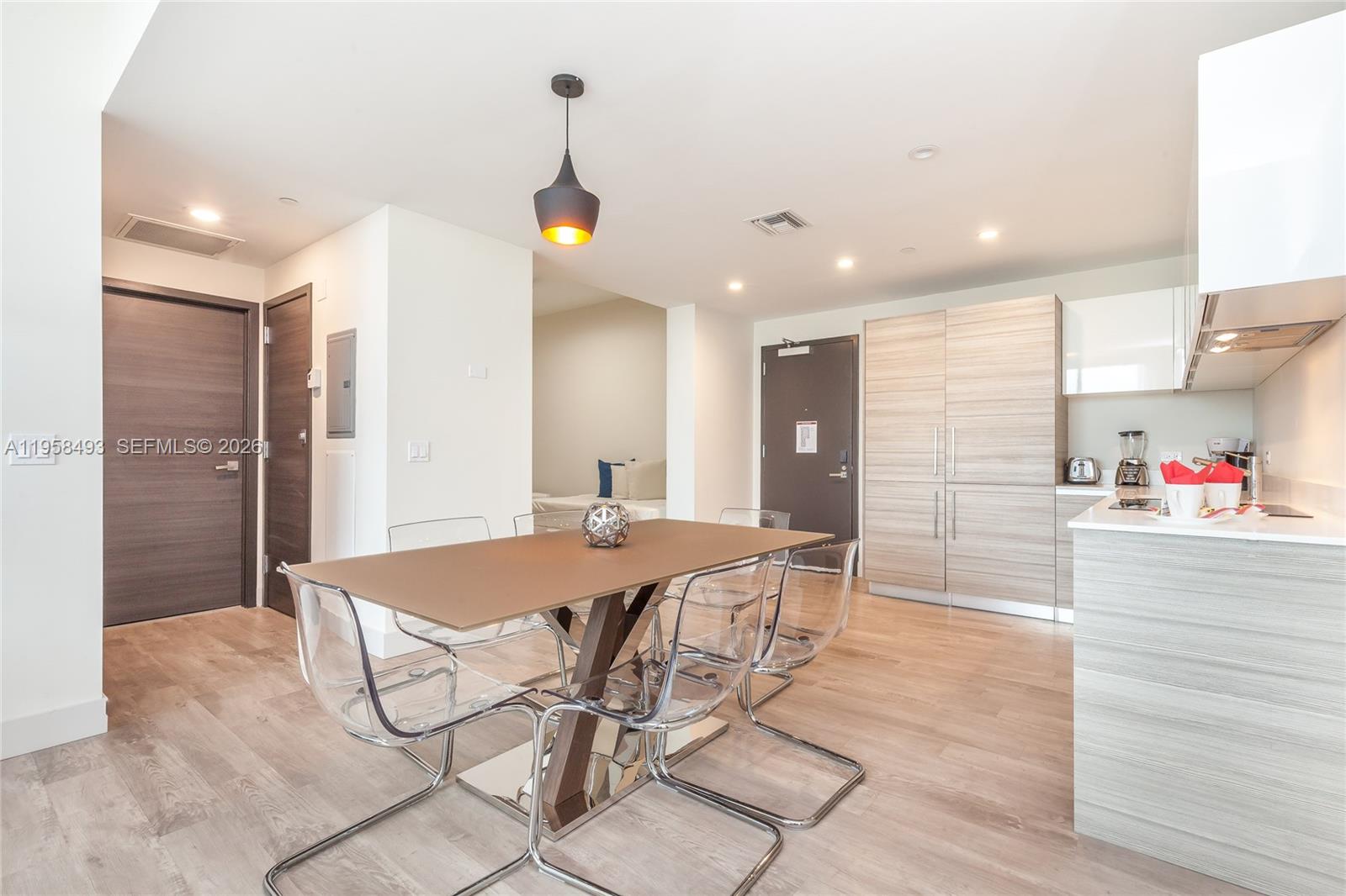 Costa Hollywood Condo - Residential