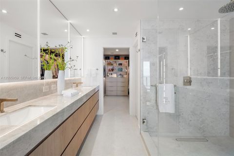 Tiny photo for 700 NE 24th St #3201, Miami, FL 33137 (MLS # A12005959)