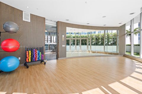 Tiny photo for 700 NE 24th St #3201, Miami, FL 33137 (MLS # A12005959)