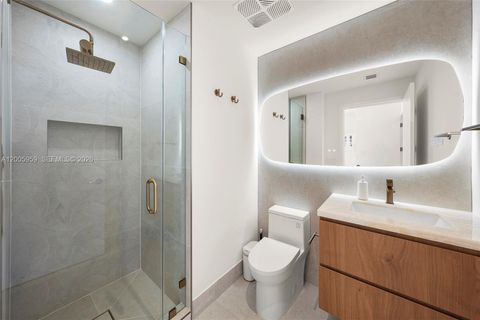 Tiny photo for 700 NE 24th St #3201, Miami, FL 33137 (MLS # A12005959)