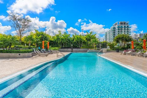 Tiny photo for 700 NE 24th St #3201, Miami, FL 33137 (MLS # A12005959)