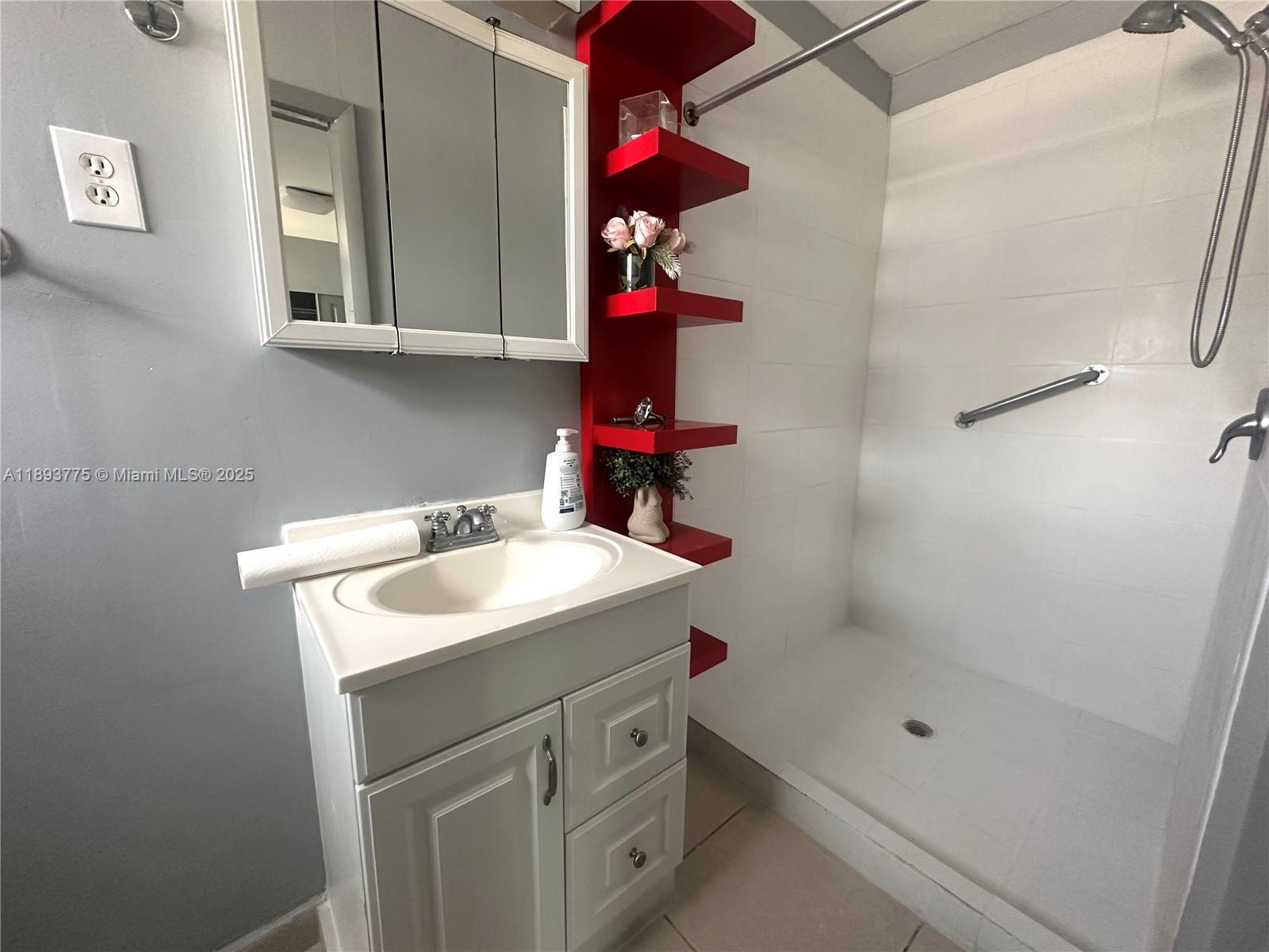 ROOSEVELT HEIGHTS ADDN - Residential Lease