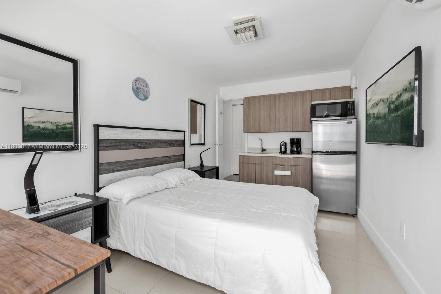 Rental Property at 7910 Byron Ave 4, Miami Beach, Miami-Dade County, Florida - Bathrooms: 1  - $1,480 MO.