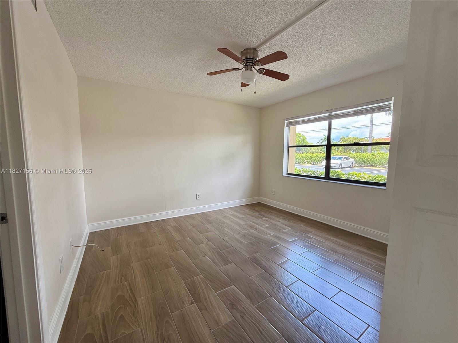 GRENADIER GARDENS - Residential Lease