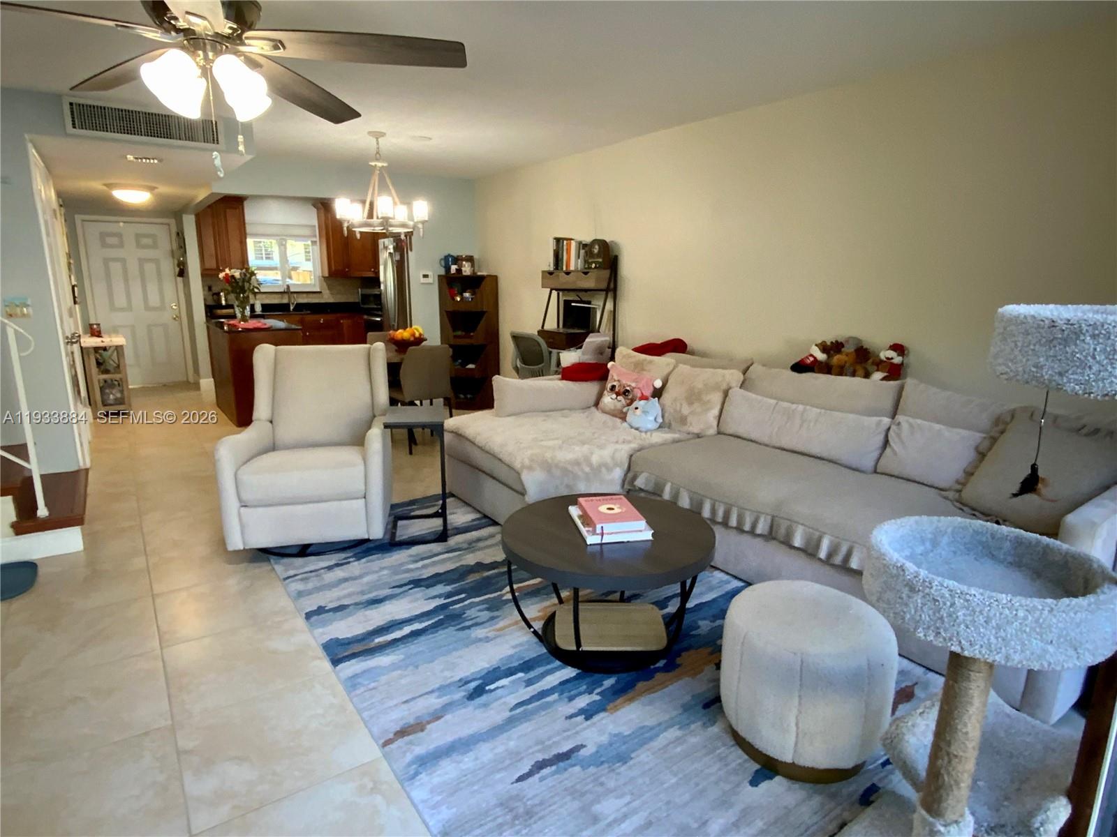 HOLLYWOOD GARDENS CONDOMI - Residential