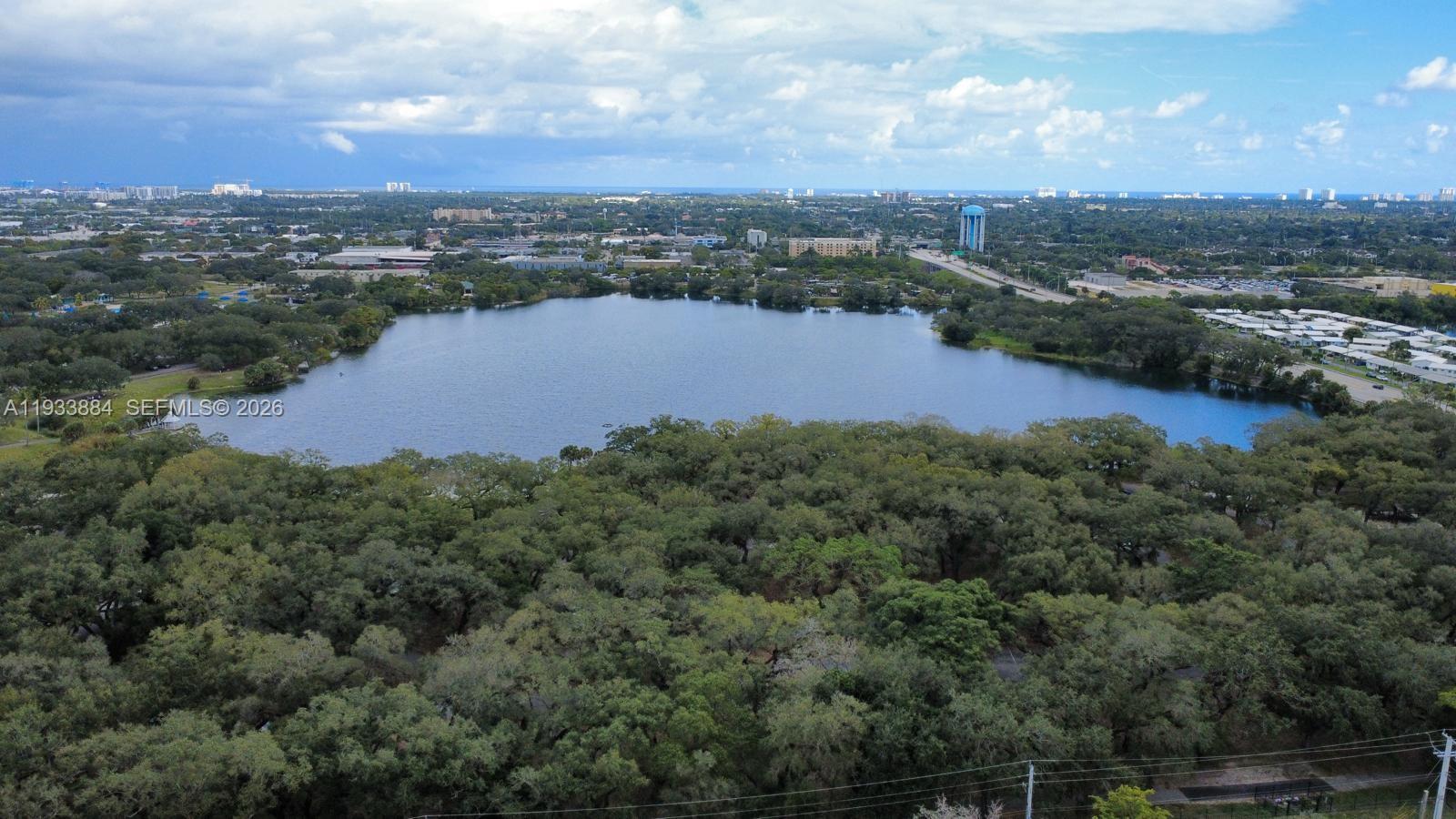 HOLLYWOOD GARDENS CONDOMI - Residential