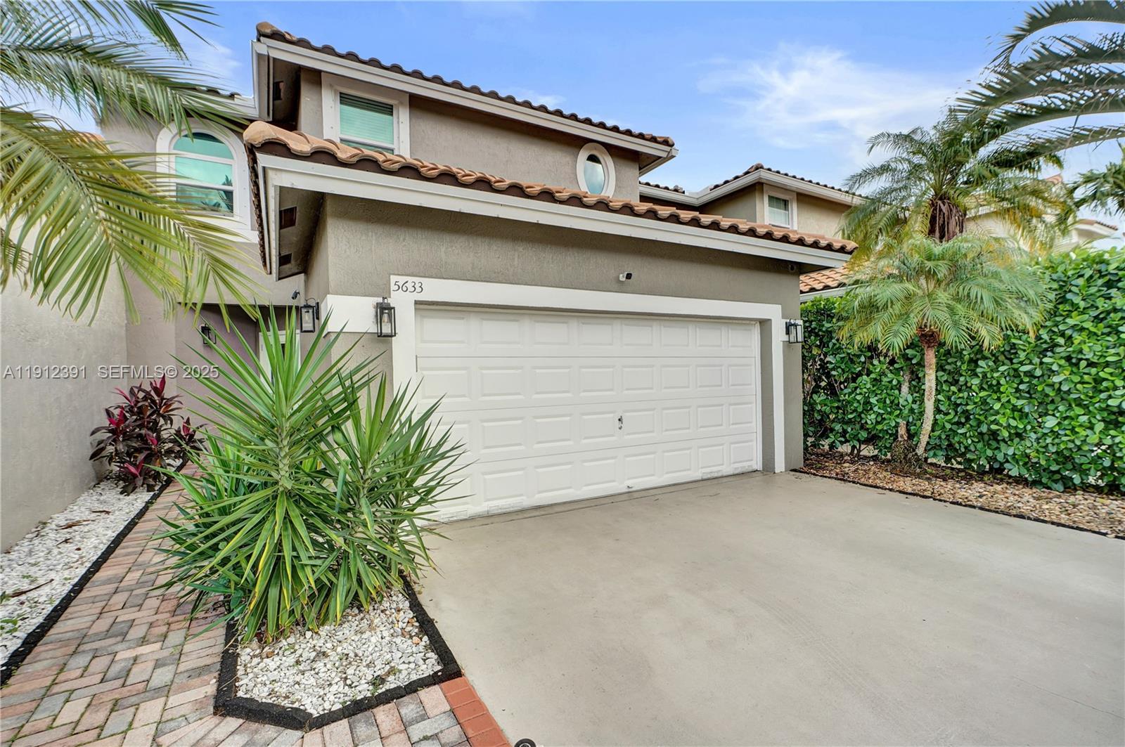 WYNDHAM HEIGHTS - Residential