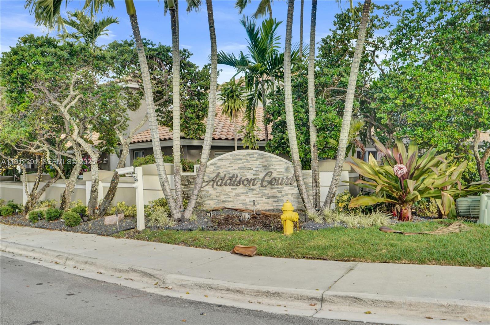 WYNDHAM HEIGHTS - Residential