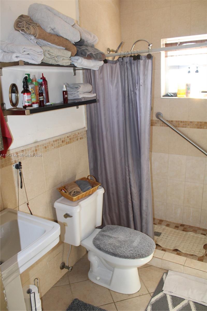 DARLINGTON MANOR - Residential