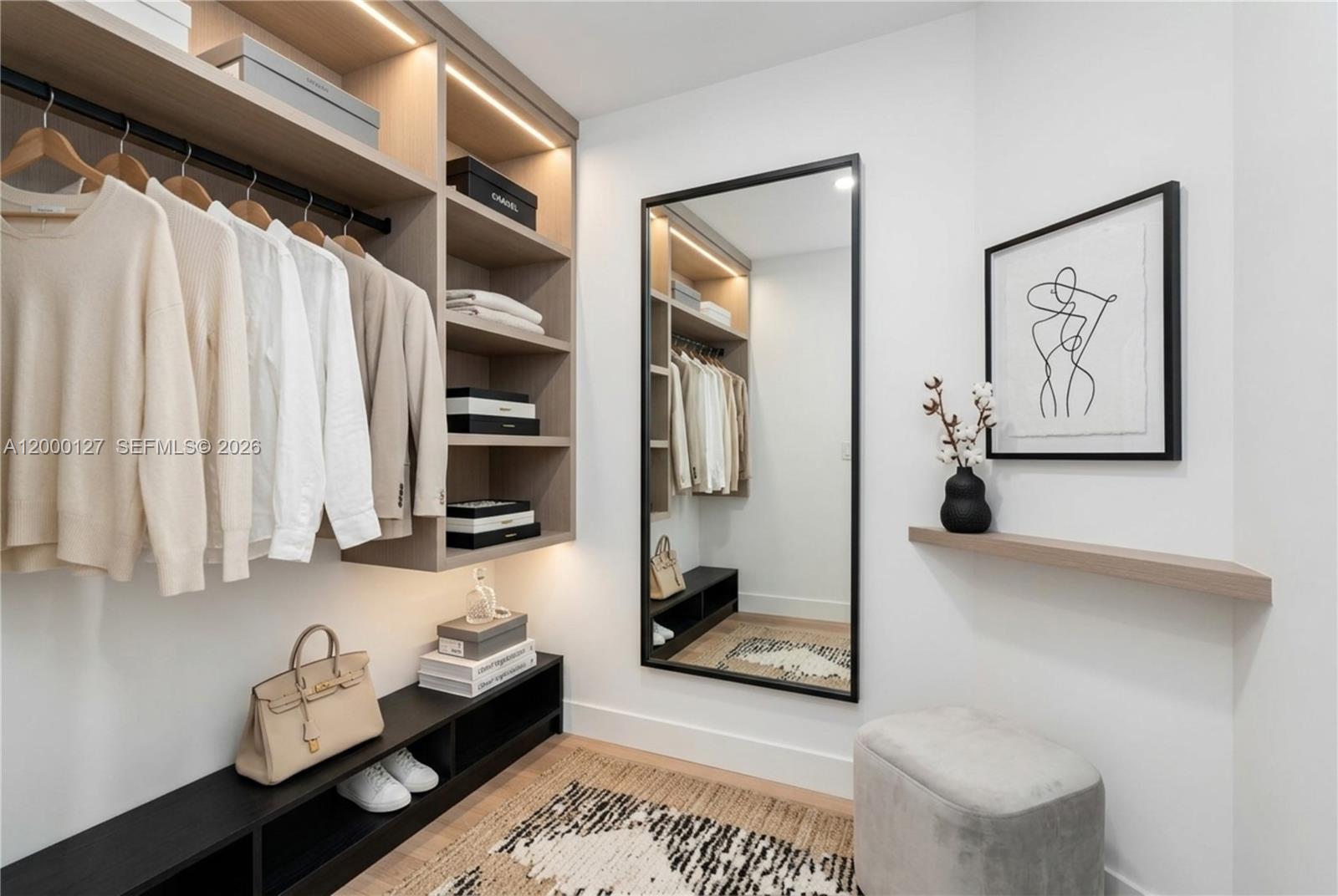 UNA RESIDENCES - Residential