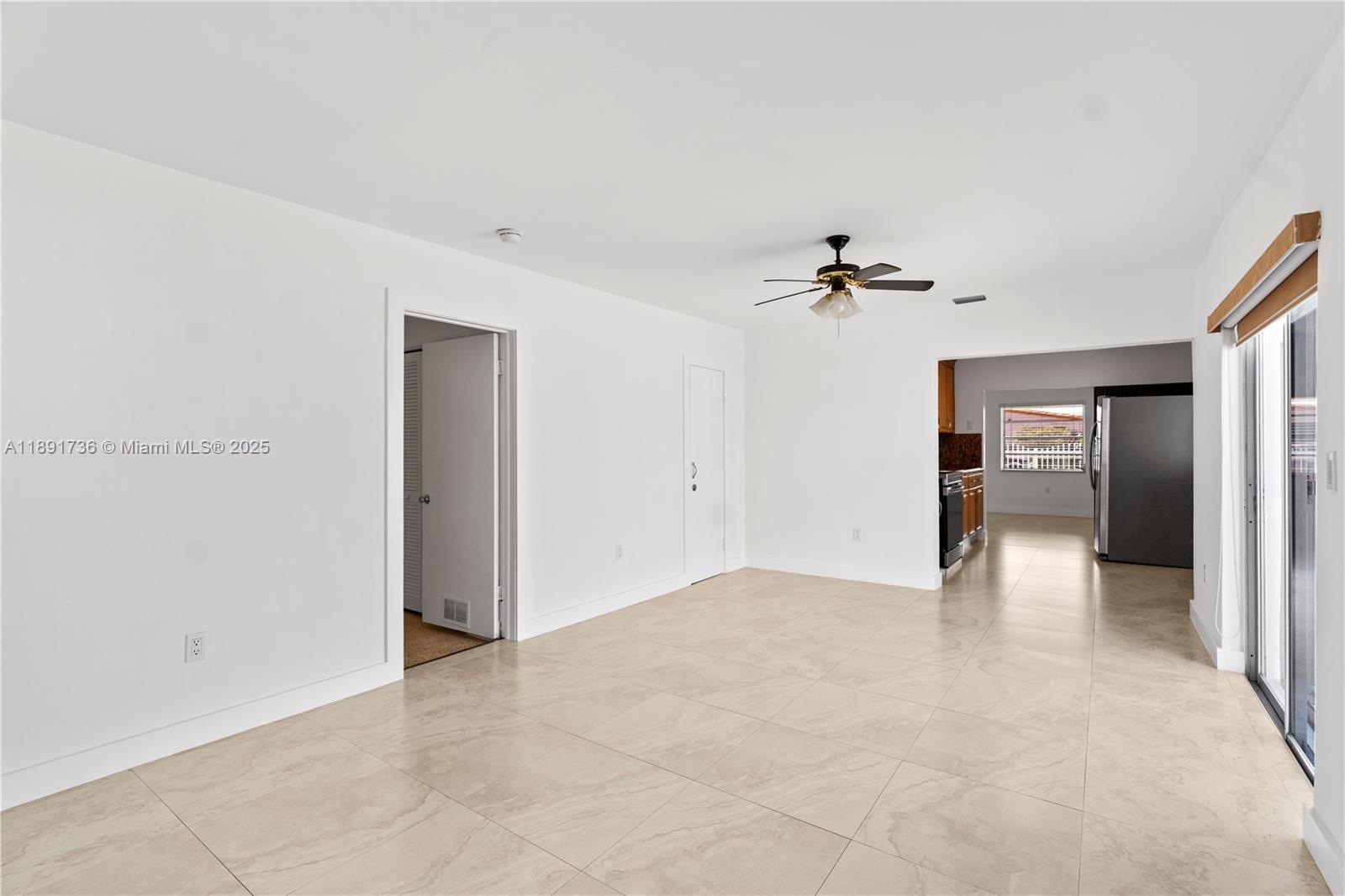 INGLESIDE PARK - Residential