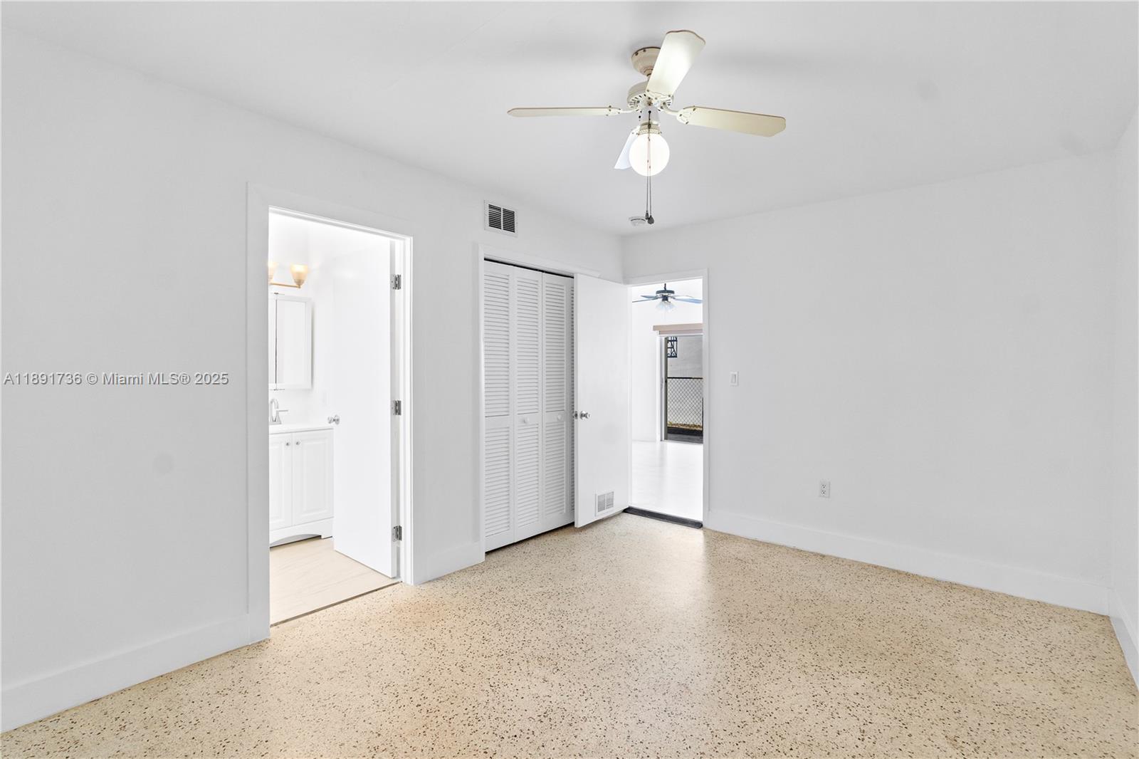 INGLESIDE PARK - Residential