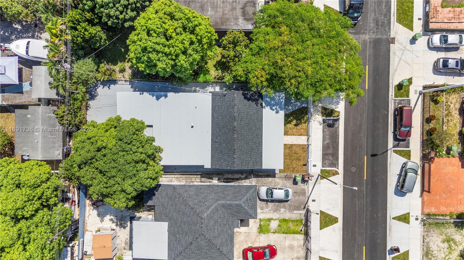 INGLESIDE PARK - Residential