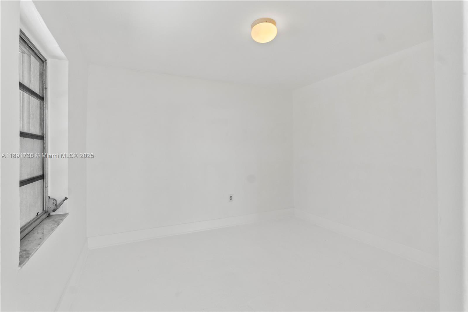 INGLESIDE PARK - Residential