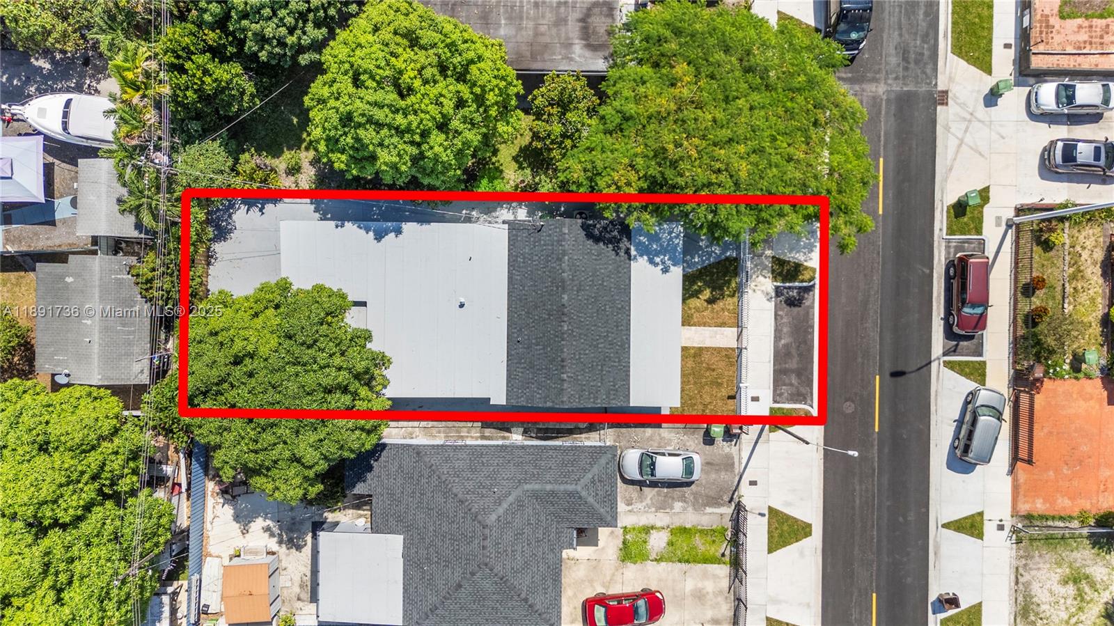 INGLESIDE PARK - Residential