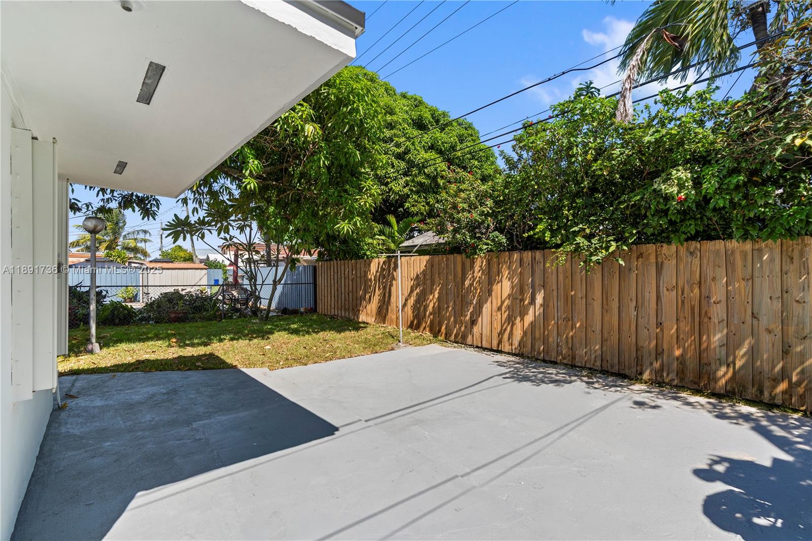 INGLESIDE PARK - Residential